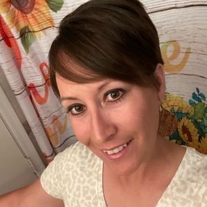 Meet your Posher, Kaleena